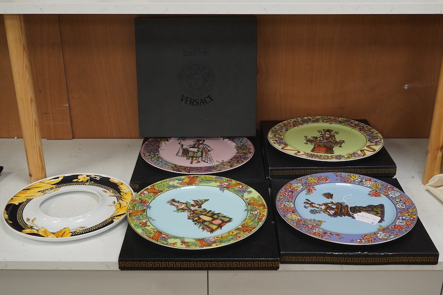 Five boxed Rosenthal for Versace transfer decorated plates, 31cm diameter, and a boxed serving dish, 30cm diameter (6). Condition - good.